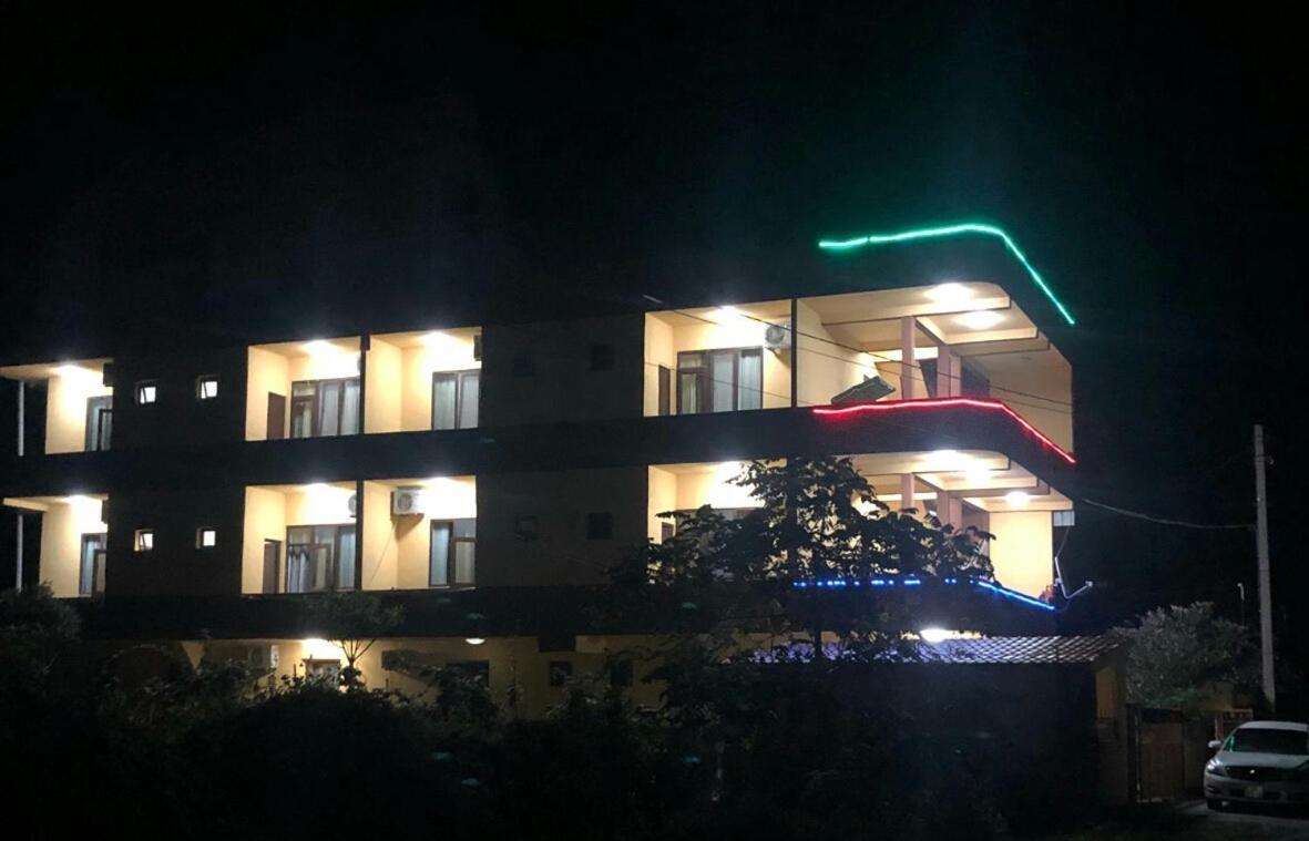 Hotell Anna ウレキ エクステリア 写真